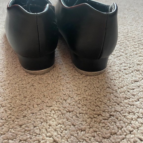 Tap Shoes - Picture 6 of 8